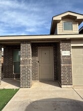 Building Photo - 2008 Bryan Ave