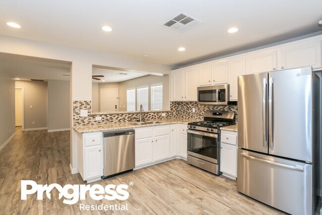 Building Photo - 5036 Ironhorse Ranch Ave