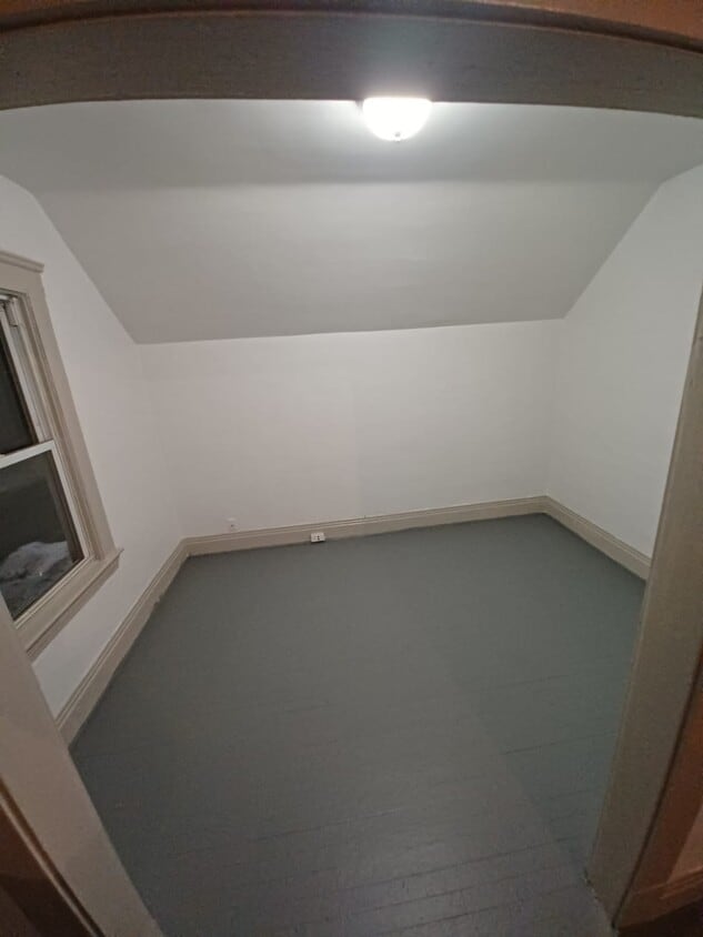 Foto del edificio - 1802 Clover Ave