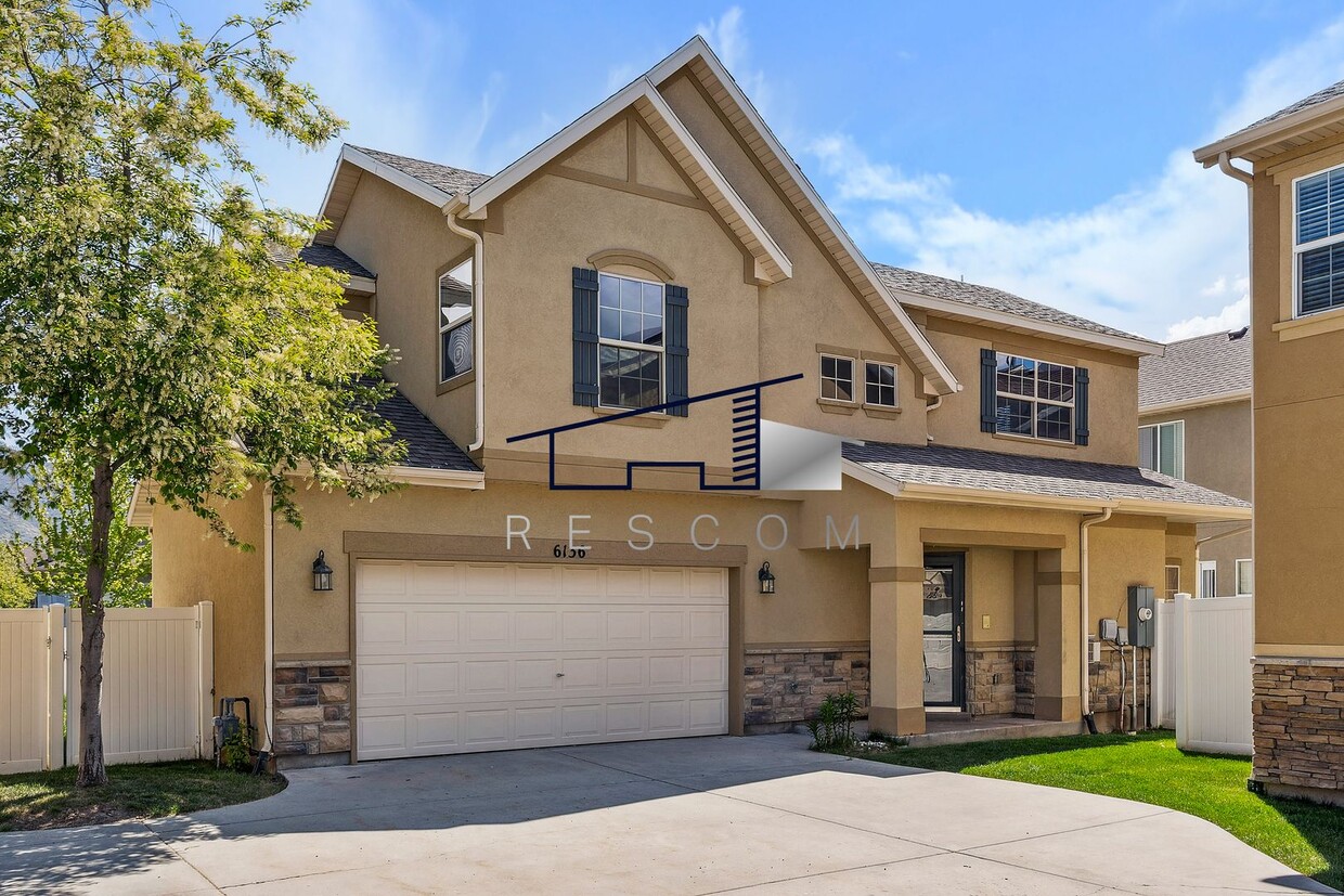 Foto principal - Well Maintained South Ogden 3 Bedroom Home!