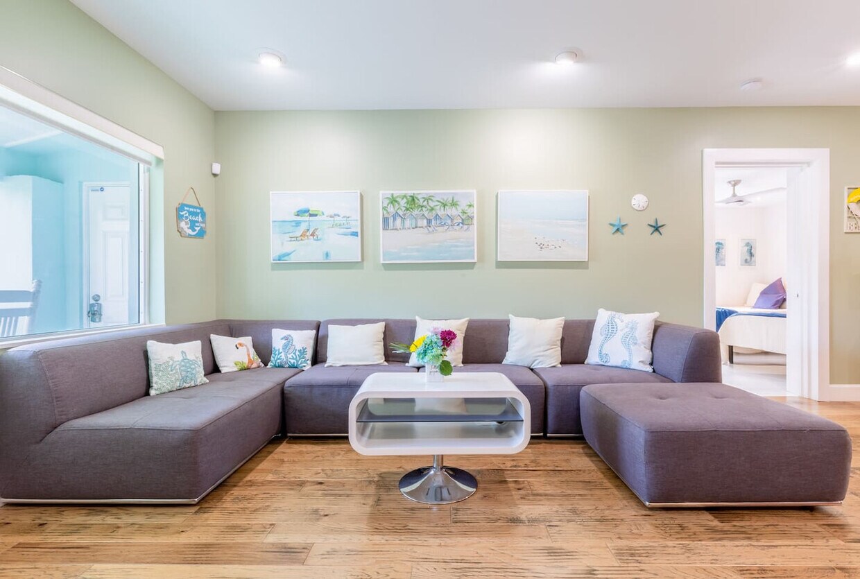 Foto principal - 212 SW 2nd Pl