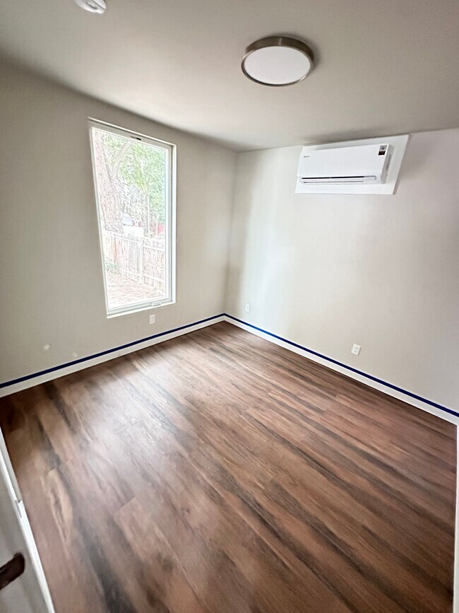 Foto del edificio - Newly Remodeled Duplex