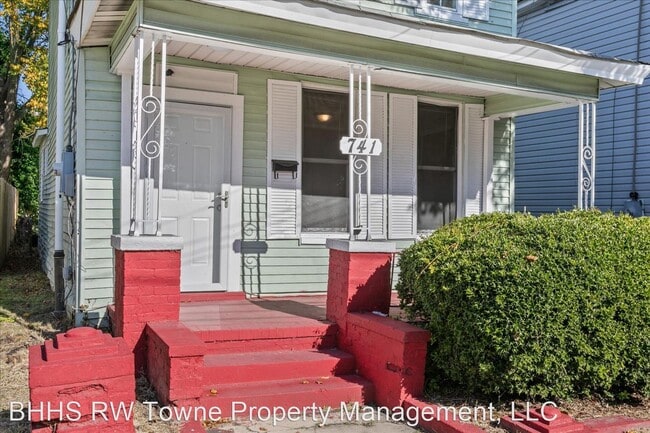 Building Photo - 3 br, 1.5 bath House - 741 21st Street