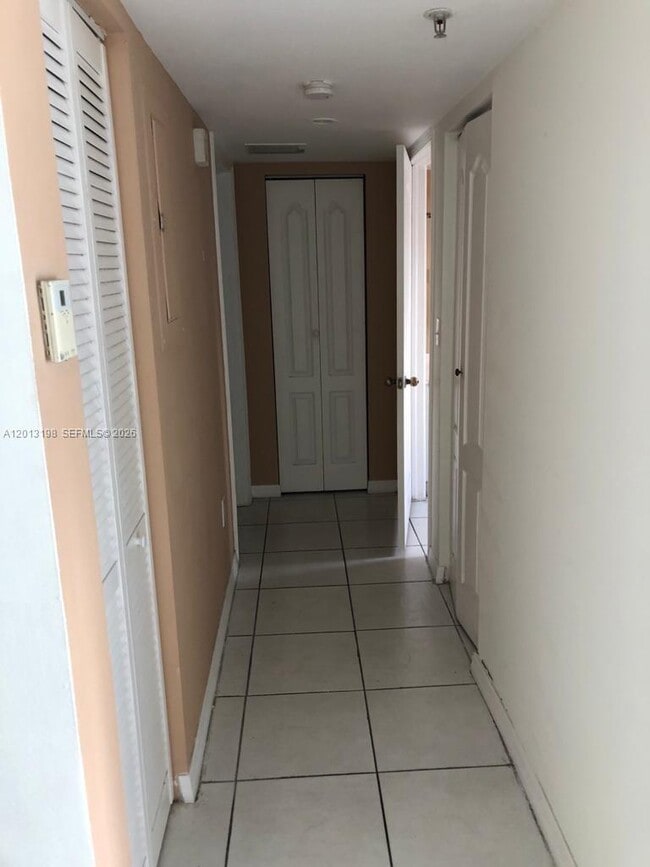 Foto del edificio - 1453 SW 3rd St
