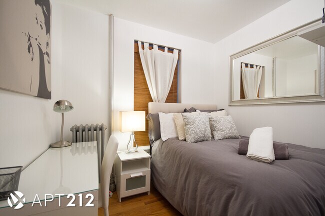 Foto del edificio - 146 E 98th St