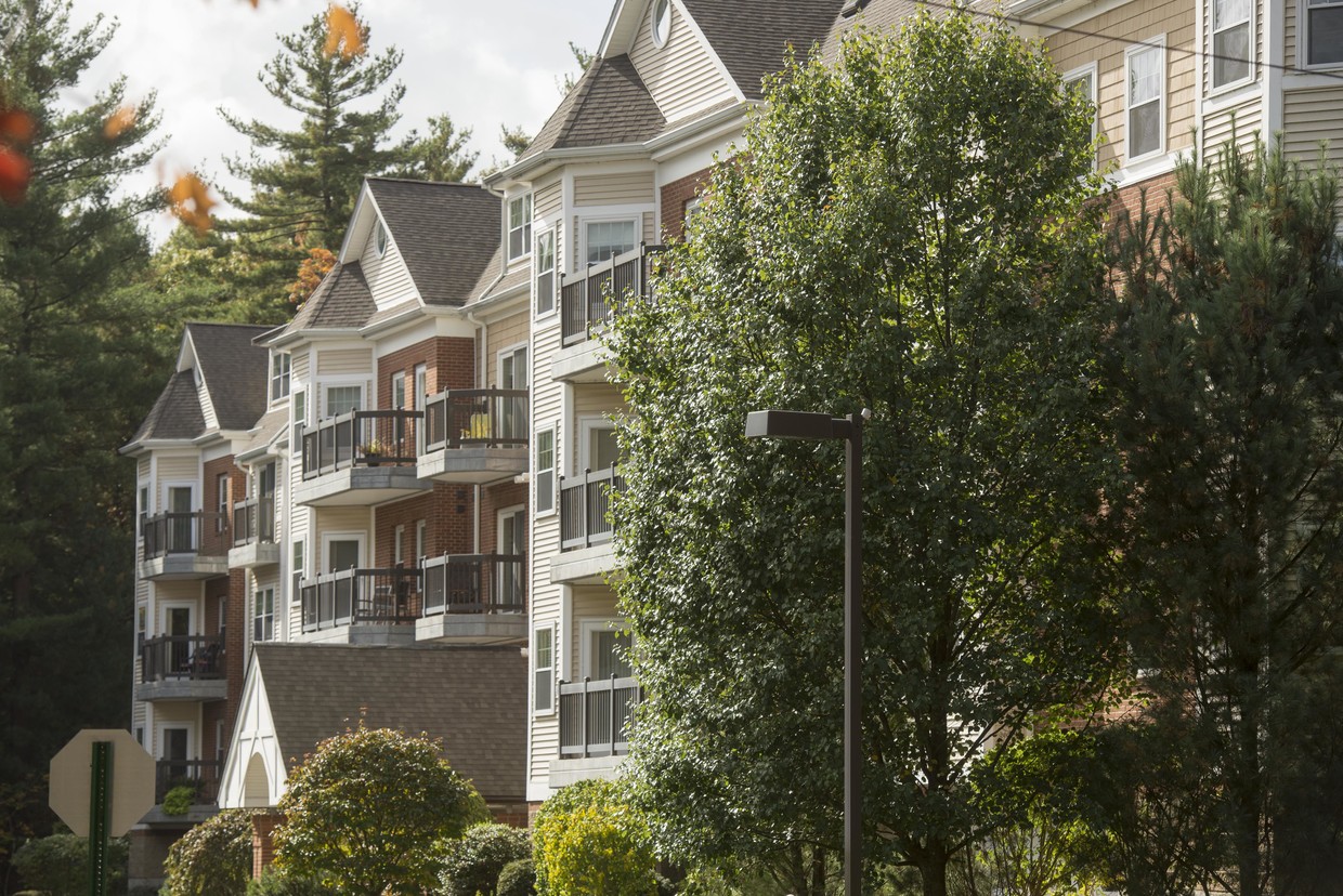 Warner Woods Apartments - Concord, MA | Apartments.com