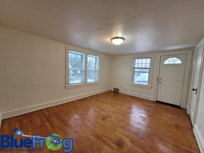 Foto del edificio - 915 N Drew St