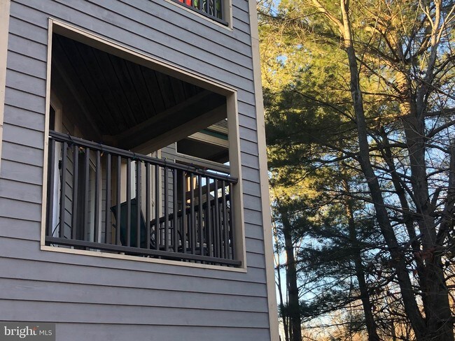 Building Photo - 5006 Dorsey Hall Dr