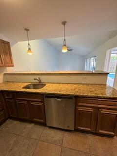 Foto del edificio - 4703 Holly Lake Dr
