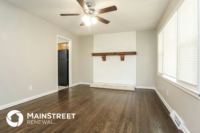 Foto del edificio - 7819 E 47th Terrace
