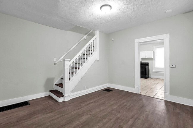 Foto del edificio - 1032 E 17th Ave