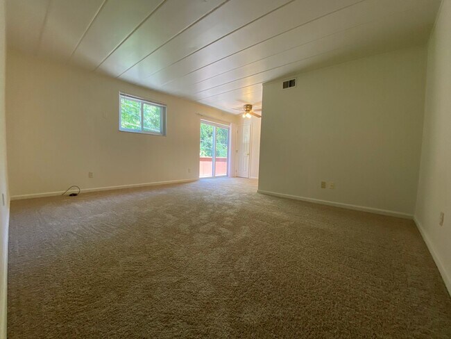 Foto del interior - Four Seasons Apartments