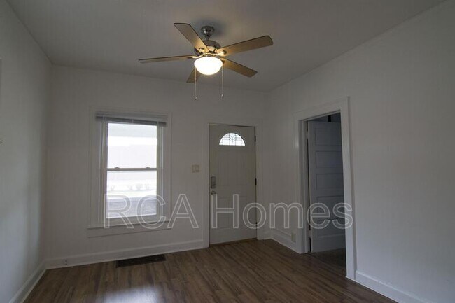 Foto del edificio - 901 N Linwood Ave