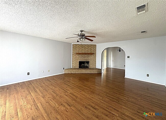 Foto del edificio - 3610 Bacon Ranch Rd