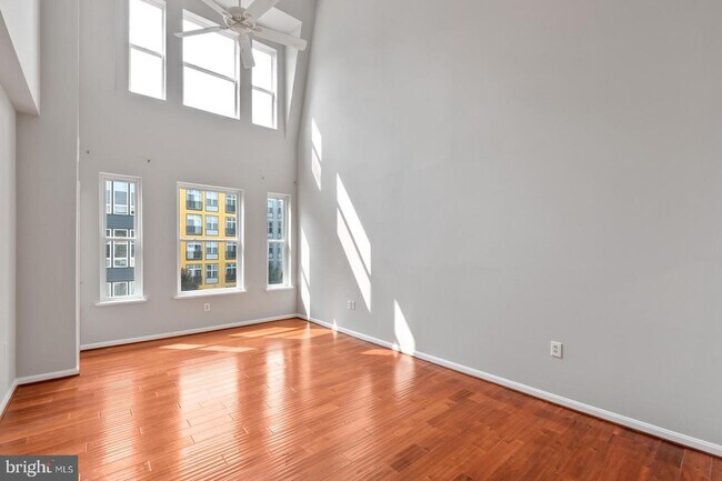 Building Photo - 2655 Prosperity Ave