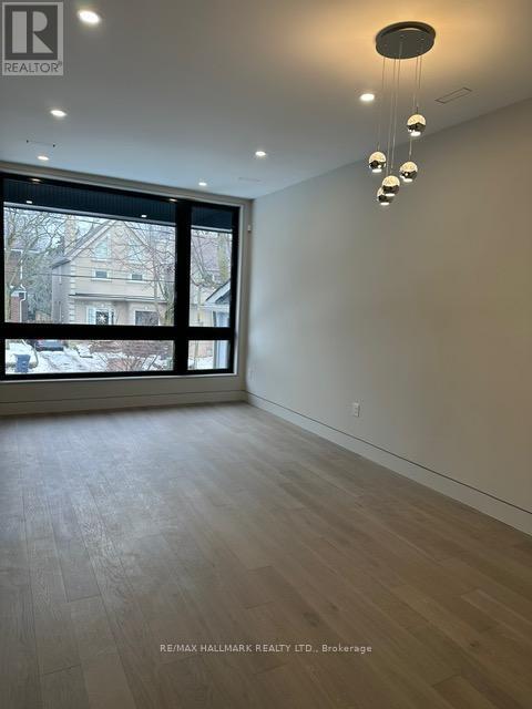 Building Photo - 369 Millwood Rd