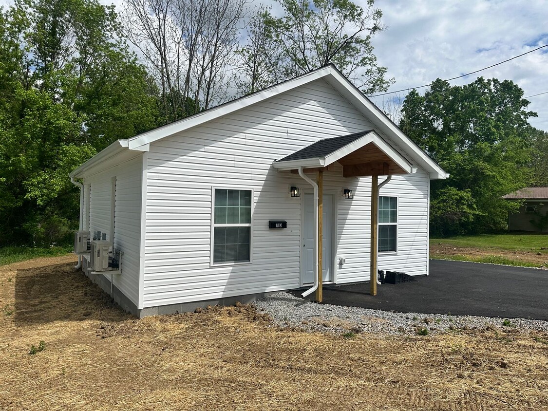 Primary Photo - 1 Bedroom, 1 Bath Home.