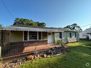 Building Photo - 308 Gordon St Ext