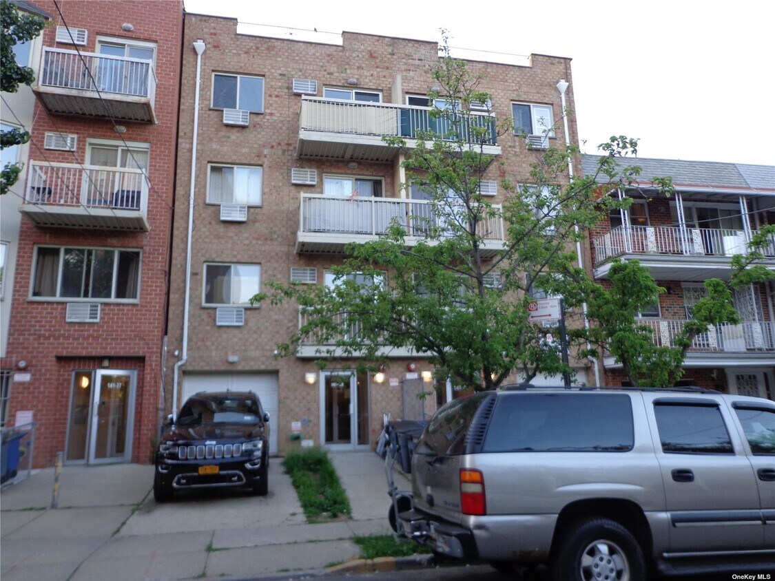 14139 Pershing Crescent Unit 3A, Queens, NY 11435 Apartment for Rent