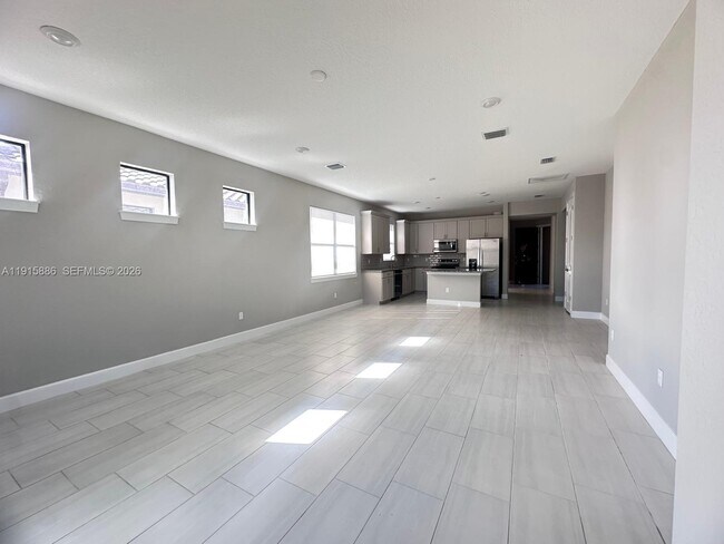 Building Photo - 4016 Basket Oak Cir