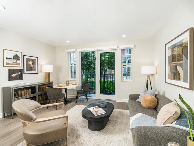 Photo - Limited-Time Offer: 10 Weeks Free in Houston! Apartment