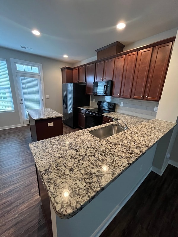 Building Photo - 9130 Oban Passage Dr