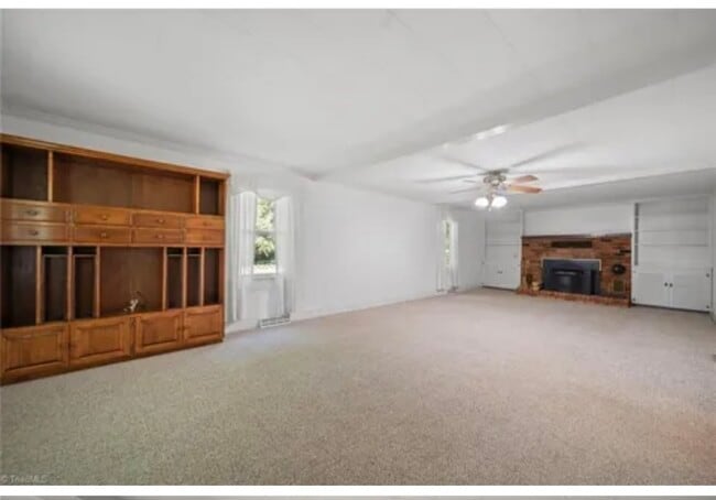 Building Photo - 103 Southview Dr