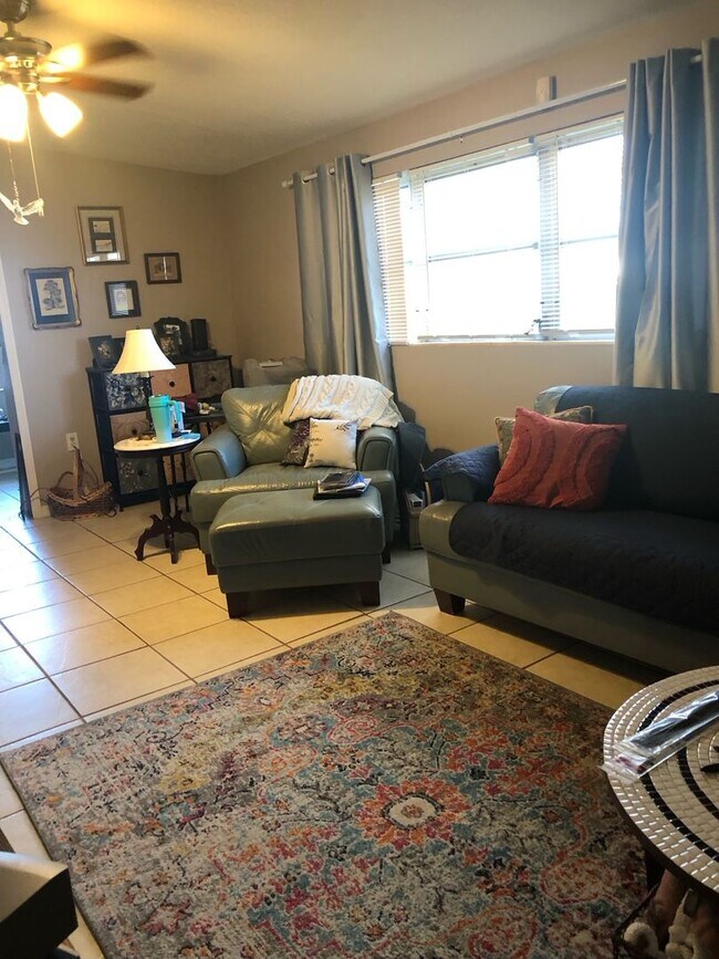 Foto del edificio - MOVE IN SPECIAL-Lovely 2 Bedroom /2 Bath Home in St Cloud