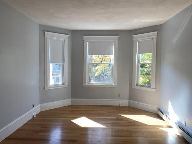 Building Photo - 136 Sharon St