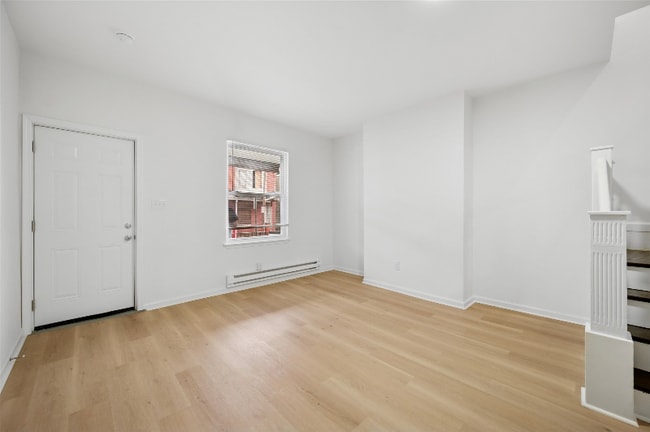 Foto del edificio - 220 N Robinson St