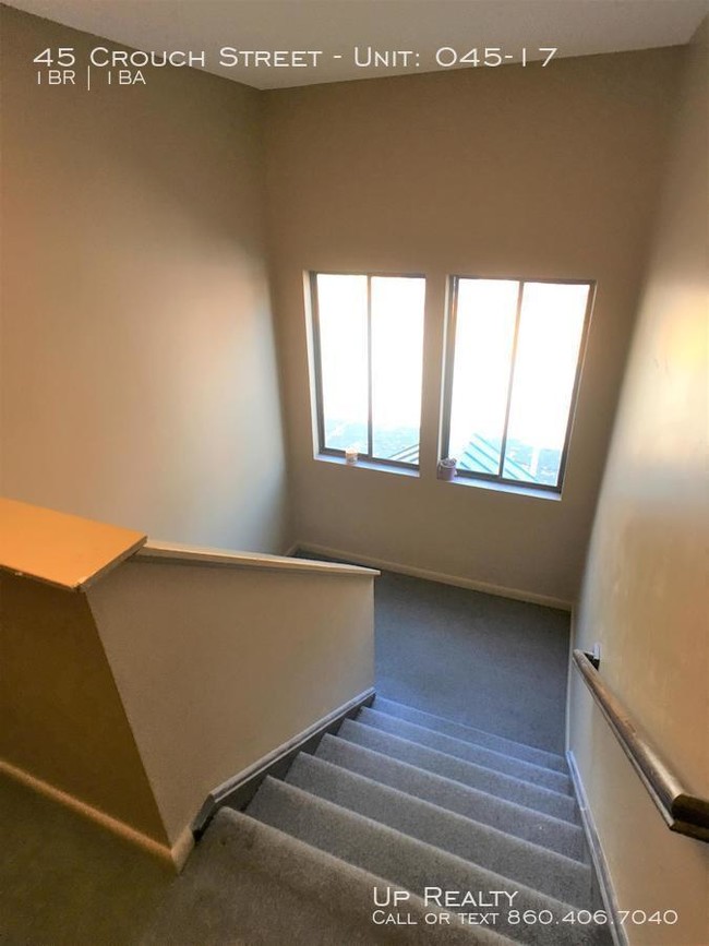 Building Photo - 1 bedroom in Groton CT 06340