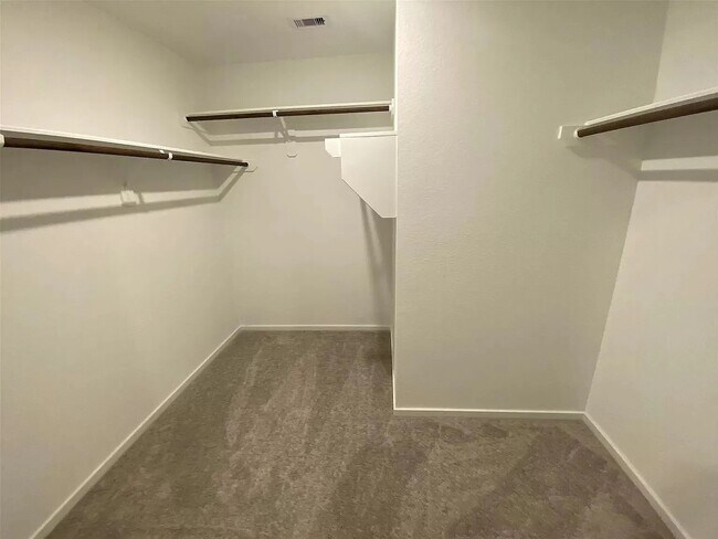 Foto del edificio - 221 TX-105