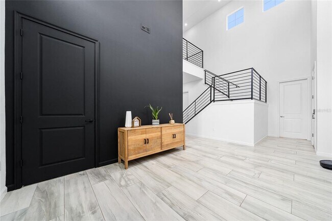 Foto del edificio - 7699 Bowery Dr