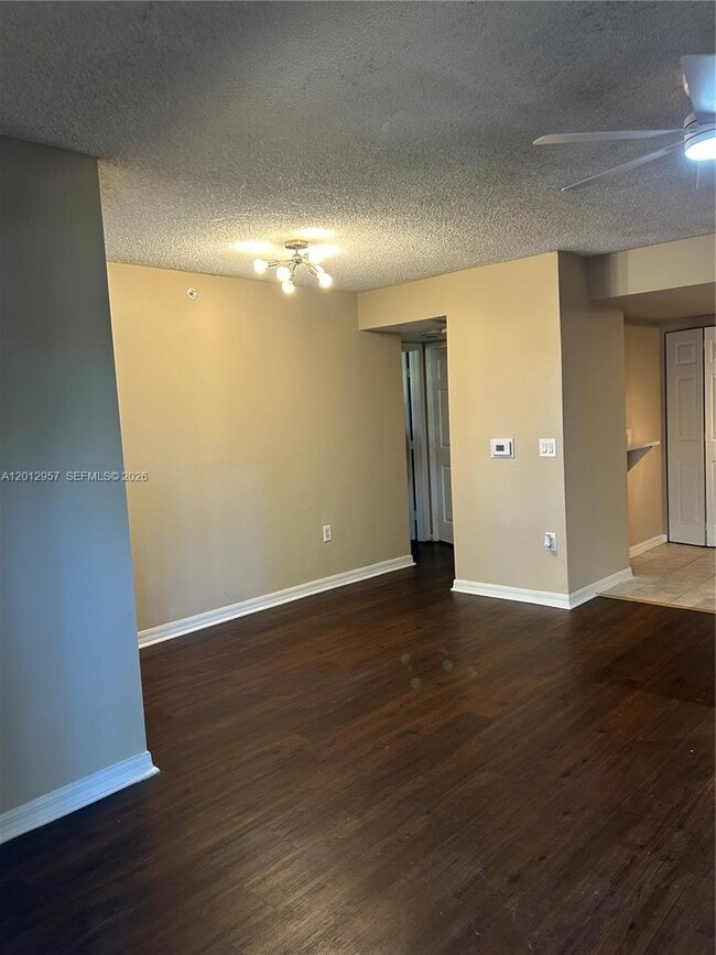 Building Photo - 4151 N Haverhill Rd
