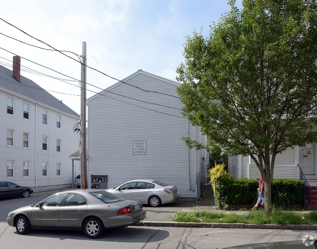 60 Deane St, New Bedford, MA 02746 Apartments in New Bedford, MA