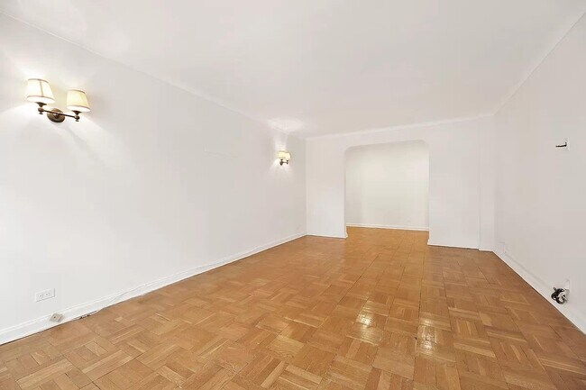 Foto del edificio - 359 Ovington Ave