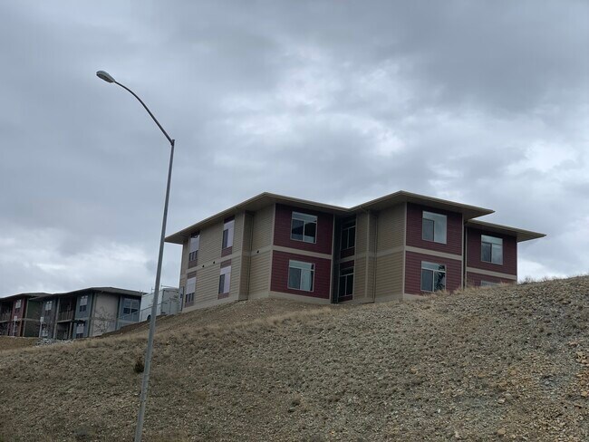 Foto del edificio - 2910 Overlook Blvd