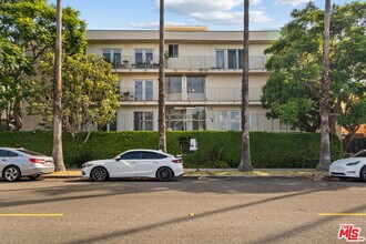 Building Photo - 843 4th St