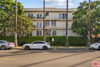 Building Photo - 843 4th St