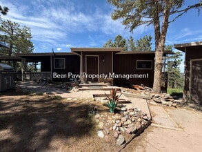 Building Photo - 267 N Circle Dr