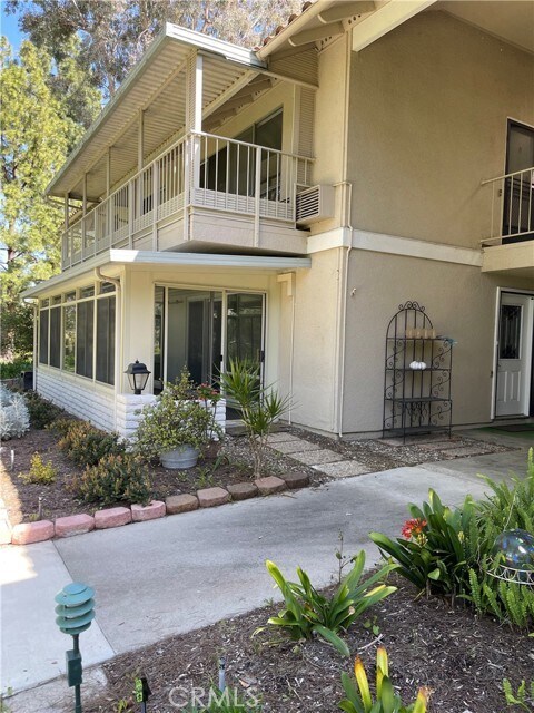 Foto del edificio - 638 Avenida Sevilla