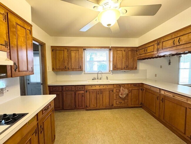 Foto del edificio - 5702 Fruitland Farm Rd