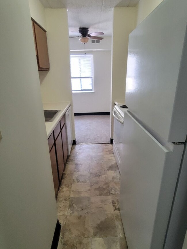 Interior Photo - Crafton Broadhead Apartments