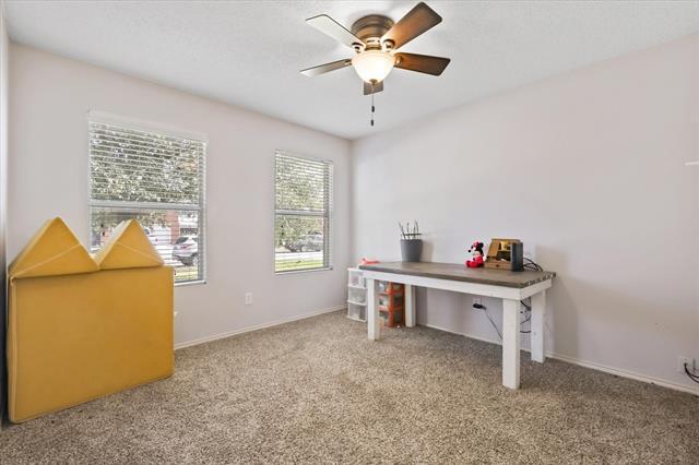 Building Photo - 115 Palomino Ln