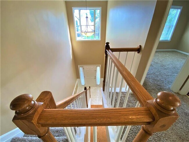 Building Photo - 4890 Weathervane Dr