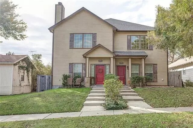 Front, street view - 5109 Birchman Ave