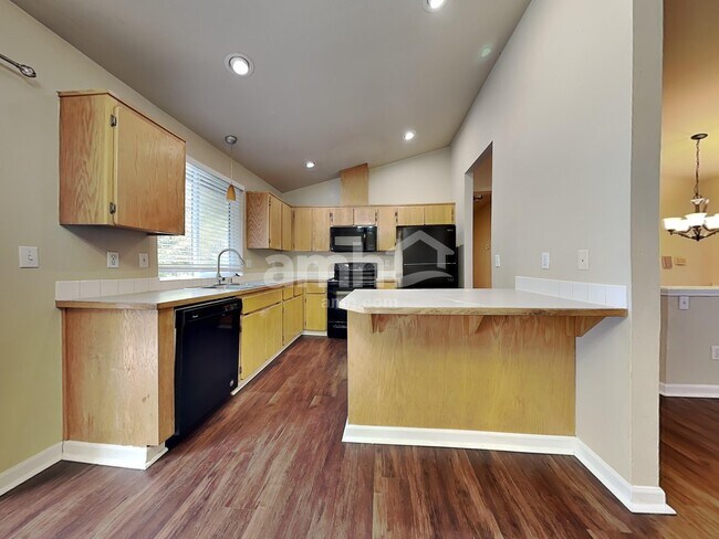 Foto del edificio - 19716 14th Avenue Ct E