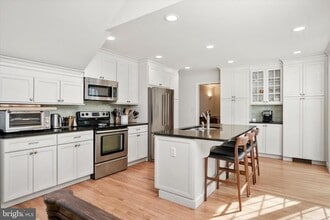 Building Photo - 127 Westerly Rd