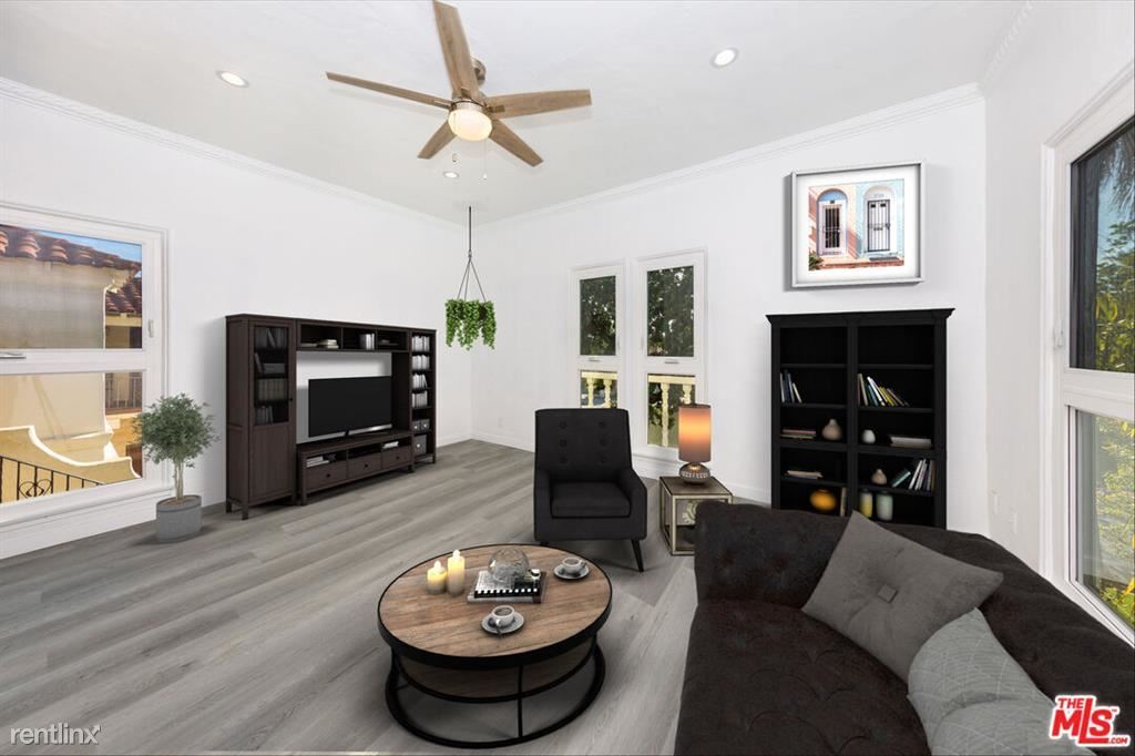 Building Photo - 3 br, 2 bath Condo - 9073 Airdrome St