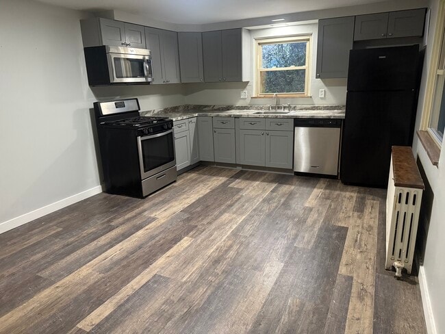 KITCHEN - 2 Hodgkiss Dr